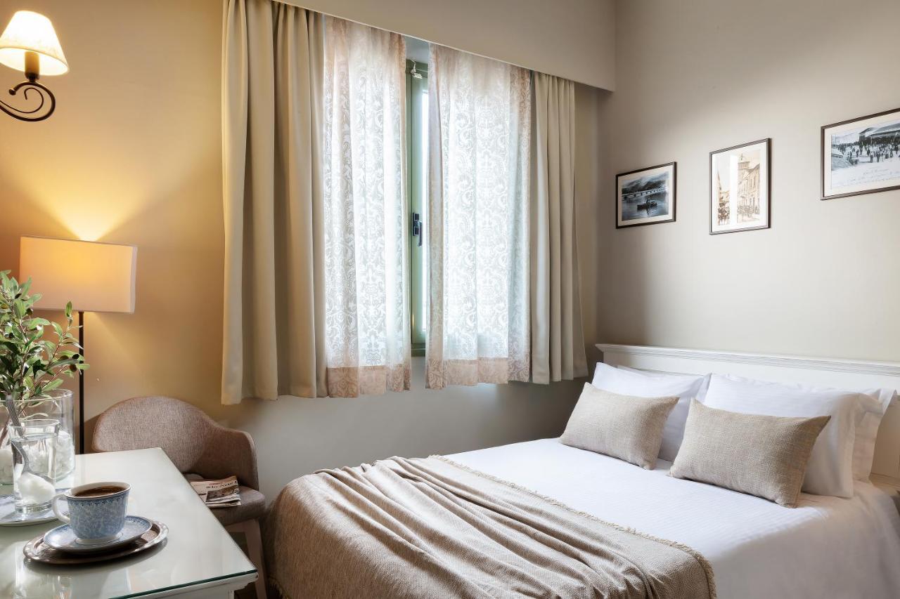 Tourist Boutique Hotel Аргостолион Екстериор снимка