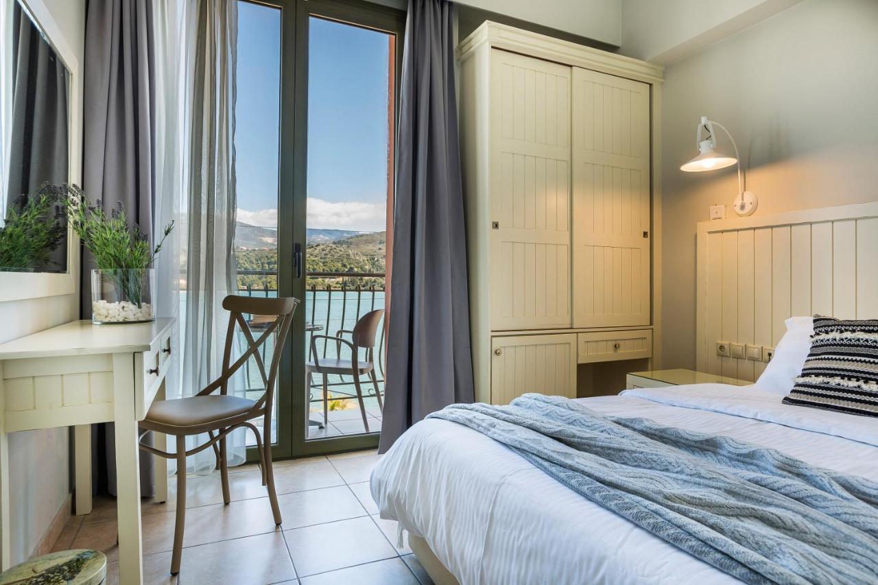 Tourist Boutique Hotel Аргостолион Екстериор снимка